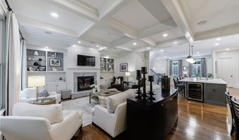 9018 Riverbend Mnr, Alpharetta, GA 30022