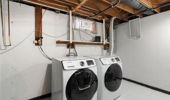 705 11th Ave NW, Austin, MN 55912