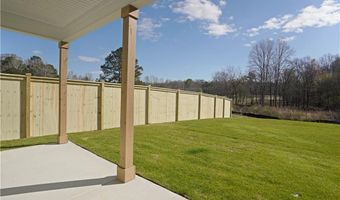 1380 HOMESTEAD Ln, Auburn, AL 36830