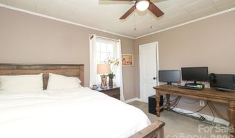 414 S Chester St S, Blacksburg, SC 29702