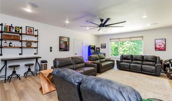 10901 Old Fashion Dr, Bentonville, AR 72713