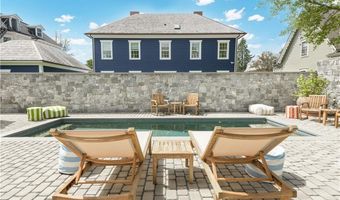 15 High St, Newport, RI 02840