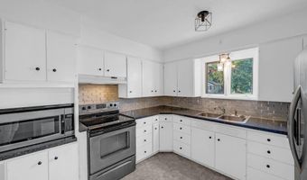 3017 Lincoln Way, Ames, IA 50014