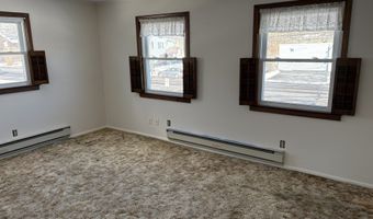 197 Main St, Branford, CT 06405
