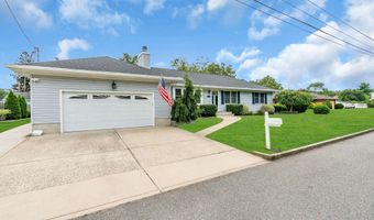 633 Spray Ave, Beachwood, NJ 08722