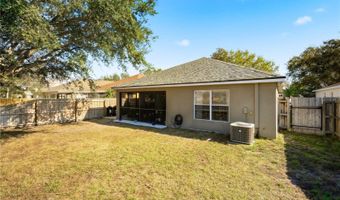 6808 CAMBRIDGE PARK Dr, Apollo Beach, FL 33572
