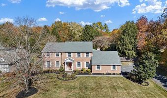 4 THORNBERRY Ln, Hockessin, DE 19707