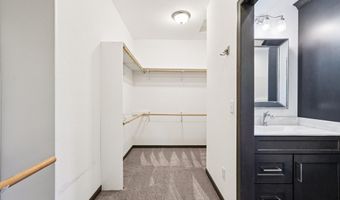 5161 Wildlife View Ct, Allenton, WI 53002