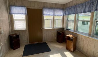 415 10th Ave SW, Austin, MN 55912