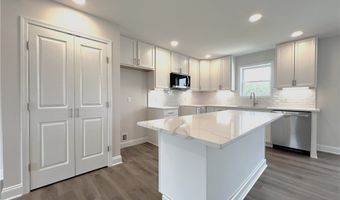 122 Winterbrook Dr, Amherst, NY 14228