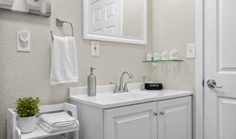 1105 1107 S Chestnut St, Casper, WY 82601