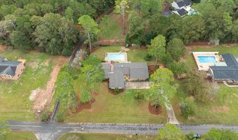 234 Edgewood Dr, Americus, GA 31709