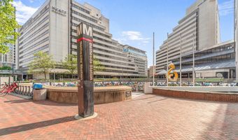 5517 MCKINLEY St, Bethesda, MD 20817