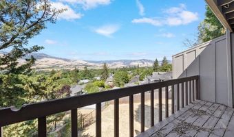 349 Ravenwood Pl, Ashland, OR 97520