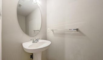 43122 FOREST EDGE Sq, Ashburn, VA 20148