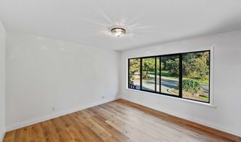 57555 PARKERSBURG Rd, Bandon, OR 97411