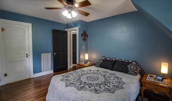 2430 Maxey St, Alton, IL 62002