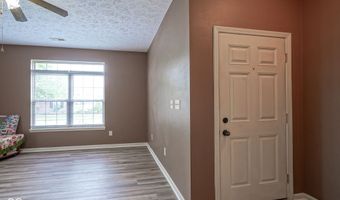 2511 Big Bear Ln 15, Indianapolis, IN 46217