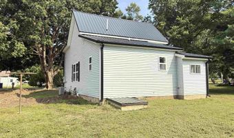 874 N Jackson St, Andrews, IN 46702