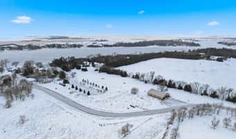 379501 N SHORE Dr, Aberdeen, SD 57401