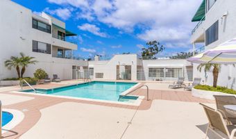 2552 Navarra Dr A, Carlsbad, CA 92009