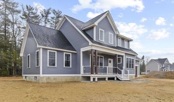 8 Stone Creek Dr, Brentwood, NH 03833