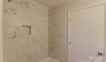 69 First St, Asheville, NC 28803