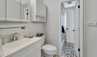 1610 Juno Trl, Astor, FL 32102
