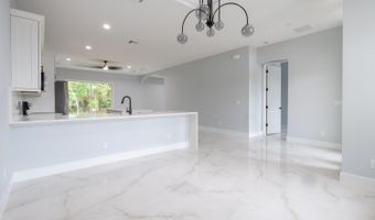 436 NW Dover Ct, Port St. Lucie, FL 34983