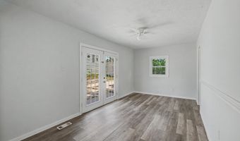 157 E Wyoming Ave, Absecon, NJ 08201