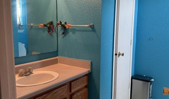 8113 Maple Stream Ln, Indianapolis, IN 46217