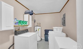 198 Bedford Dr, Hull, GA 30646