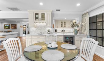 629 Cypress Key Cir, Atlantis, FL 33462