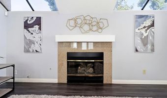 2174 Villa Sonoma Gln, Escondido, CA 92029