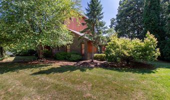 3908 SHORT HILL Dr, Allentown, PA 18104