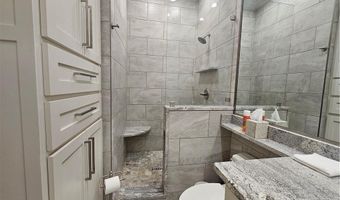 97 Perth Dr A, Bella Vista, AR 72715