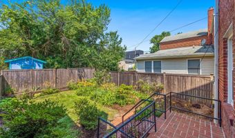 2146 S OAKLAND St S, Arlington, VA 22204