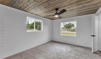 127 COLONIAL Dr, Auburndale, FL 33823