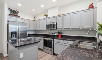 42424 N GAVILAN PEAK Pkwy 28102, Anthem, AZ 85086