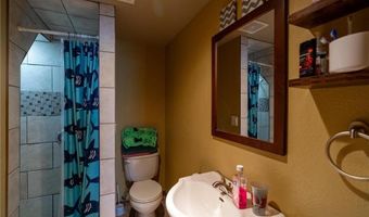 136 1st Ave, Alden, MN 56009