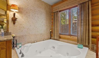 14335 Rainbow Dr, Bigfork, MT 59911