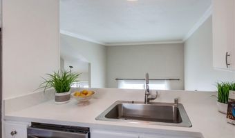 5573 Kiowa Dr, La Mesa, CA 91942
