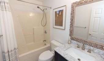 31 Merrill Rd, Clinton, CT 06413