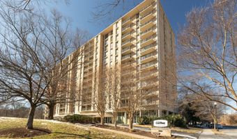 4600 S FOUR MILE RUN Dr 623, Arlington, VA 22204