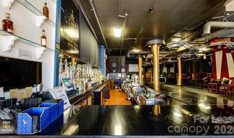 124 College St 100A, Asheville, NC 28801