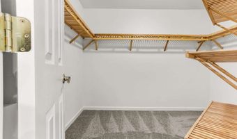 3425 Kingsland Cir, Berkeley Lake, GA 30096