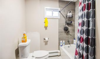 45 Cragmere Rd, Airmont, NY 10901