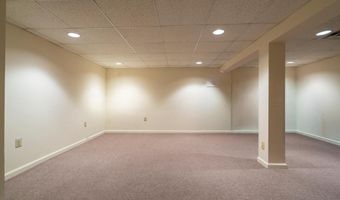 201 CHEROKEE Cir, Ambler, PA 19002