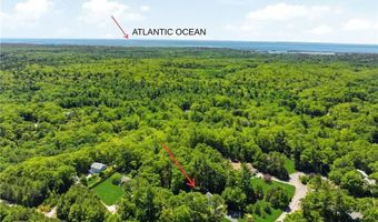 34 Crestwood Ln, Charlestown, RI 02813