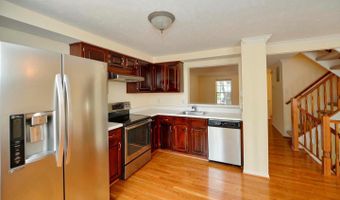 43855 CHLOE Ter, Ashburn, VA 20147